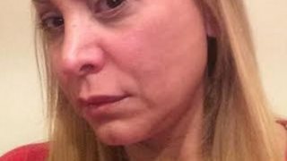 Τέτα Καμπουρέλη: Οι πρώτες εικόνες από το χτυπημένο πρόσωπό της και το σπίτι που υπέστη διάρρηξη