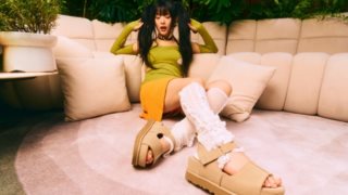 To summer look επαναπροσδιορίζεται με τη Golden Collection της UGG