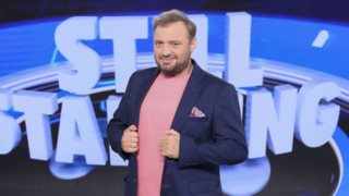 Το εντυπωσιακό πλατό του Still Standing δίνει άλλη... βαρύτητα στους παίκτες