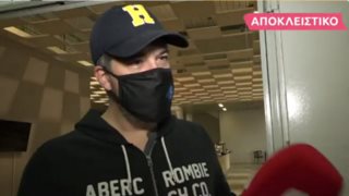 Ο Χάρης Βαρθακούρης απαντά στα σενάρια που τον θέλουν να μπαίνει στο "Survivor" μαζί με την Αντελίνα Βαρθακούρη