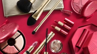 Η Kiko Milano θα στολίσει το Χριστουγεννιάτικο μακιγιάζ σου