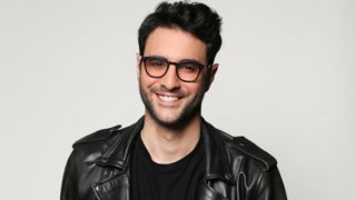 Ίαν Στρατής: &quot;Λυπάμαι που οι άνθρωποι του χώρου δεν με παίρνουν στα σοβαρά ως ηθοποιό&quot;