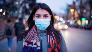 Ανάλυσέ το - Κορονοϊός: Πώς να διαχειριστείτε τον παράλογο φόβο