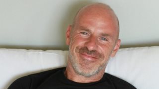 Συνελήφθη ο Στέφανος Ξενάκης - Συγγραφέας του διάσημου βιβλίου "το Δώρο"