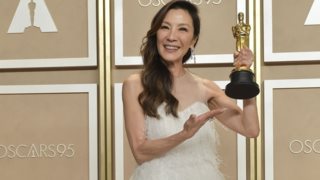 Michelle Yeoh, η μεγάλη νικήτρια των φετινών Oscars