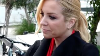 Μαρία Αναστασοπούλου: "Για τις αλλαγές στα πρόσωπα τι εννοείς; Δύο άνθρωποι είμαστε!"