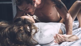 Πώς συνδυάζονται γερά μπράτσα και γερό σεξ
: Αυτές είναι οι κατάλληλες ερωτικές στάσεις για να γυμνάσεις τα χέρια σου