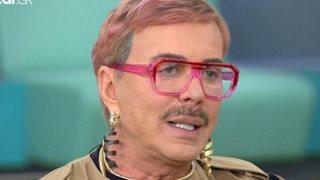 Λάκης Γαβαλάς: "Αισθάνομαι πως αγαπώ όλο τον κόσμο, ακόμη και αυτούς που με έβλαψαν..."