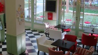 Cake: Το νέο αγαπημένο μας spot δυτικά της πόλης