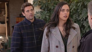 Έλα Στη Θέση Μου: Νέες εξελίξεις! Τι θα συμβεί όταν η Σύλβια έρθει αντιμέτωπη με τον Μένιο; Τι λέει ο Αχιλλέας στη Φαίη και τη σοκάρει;