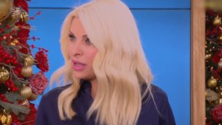 Ελένη Μενεγάκη: &quot;Δεν θυμάμαι με όλα μου τα υπόλοιπα παιδιά τι έγινε, αλλά η μικρή μου κόρη χθες ήρθε τρέχοντας&quot;