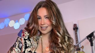 Ταλία | Η "Μαρία της Γειτονιάς" είναι 50 ετών και φαίνεται 25