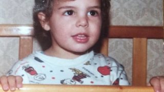 Quiz: Μπορείς να αναγνωρίσεις τον διάσημο παρουσιαστή;
