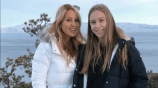 Τερέζα Χάμπερτ 
: Η καλλονή κόρη της Αννίτας Ναθαναήλ που ασχολείται με το modelling (pics)
