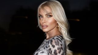 Είσαι καλεσμένη σε φθινοπωρινό γάμο; Η Κατερίνα Καινούργιου φόρεσε το πιο κολακευτικό φόρεμα