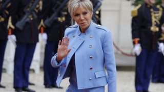 Brigitte Macron
: Τα σημεία-κλειδιά του μοναδικού στυλ της Πρώτης Κυρίας της Γαλλίας