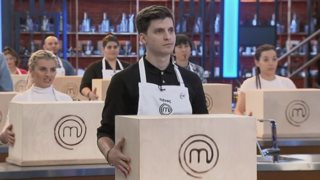 MasterChef: Η πρώτη δοκιμασία Mystery Box, η έκπληξη των κριτών &amp; ο πρώτος αρχηγός του φετινού κύκλου