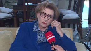 Μάρω Κοντού: &quot;Δεν νιώθω μοναξιά, περνάω πολύ καλά με τον εαυτό μου&quot;