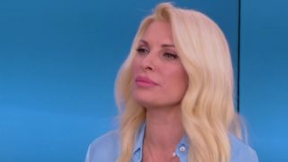 Ελένη Μενεγάκη: &quot;Θεωρώ ότι είμαι η πιο τυχερή από όλους σε αυτό το στούντιο - Δε μπορούσε να το συλλάβει το μυαλό μου&quot;