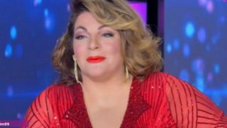 J2US | Βίκυ Σταυροπούλου: "Είναι γιορτινές μέρες - Μην τις μαυρίζουμε με τέτοια γεγονότα"