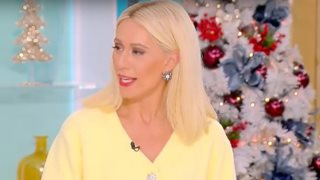 Μαρία Μπακοδήμου: "Συζητιόμαστε πάρα πολύ, όλοι για εμάς μιλάνε"