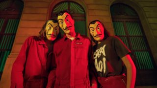 Pull &amp; Bear: Ανακαλύψτε τη νέα συλλογή εμπνευσμένη από το La Casa de Papel