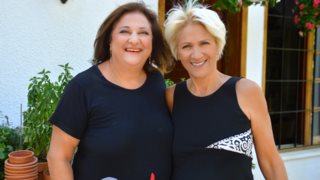 «Η τούρτα της μαμάς»: Όσα πρόκειται να δούμε στο 3ο επεισόδιο της ξεκαρδιστικής σειράς των Ρήγα- Αποστόλου στην ΕΡΤ1