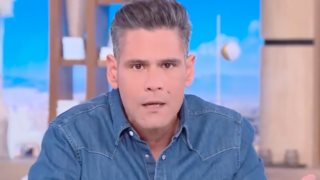 Δημήτρης Ουγγαρέζος για Σταματίνα Τσιμτσιλή: &quot;Ποιος έβαλε λόγια στο στόμα της Σίσσυς;&quot;