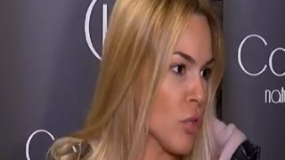 Βίκυ Κάβουρα
: Η απάντηση της για τον Χολίδη &amp; η ενόχληση on camera που εκνεύρισε τη Γερμανού
