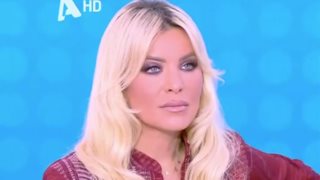 Κατερίνα Καινούργιου: &quot;Εκτιμώ τα άτομα που μιλούν γι&#39; αυτό. Είναι ταμπού&quot;