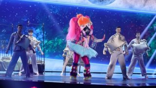 The Masked Singer | Το "Cyber Girl" αποχώρησε - Αυτός ο celebrity κρυβόταν πίσω από τη Μάσκα!