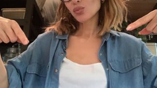 Δέσποινα Βανδή: Η πανεύκολη συνταγή της για σοκολατένιο κέικ
