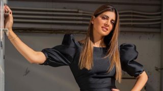 Η Σταματίνα Τσιμτσιλή παραδίνεται στην αγκαλιά του γιου της και "λιώνει"