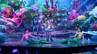 &quot;The Masked Singer&quot; | Ο &quot;Αχινός&quot; αποχώρησε - Δεν φαντάζεσαι ποιος κρύβεται πίσω από τη μάσκα