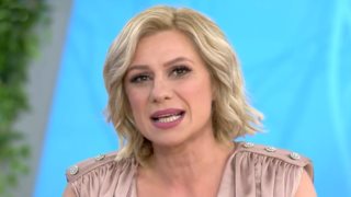 Η Κατερίνα Καραβάτου επέστρεψε στη &quot;Φωλιά των Κουκου&quot;