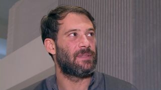 Αντίνοος Αλμπάνης: "Κάποιος έκανε λογαριασμό στα social εν αγνοία μου κι έκλεινε ραντεβού με κορίτσια 16-17 χρονών"