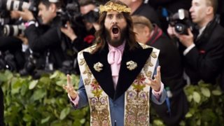71 χρόνια Met Gala: Οι πιο τολμηρές αντρικές εμφανίσεις
