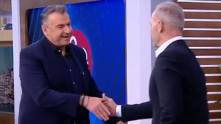 Ο Πέτρος Κωστόπουλος στον Γιώργο Λιάγκα: "Μια χαρά είσαι, έχεις κάνει και χειρότερα"