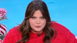 Η Σοφία Βογιατζάκη ακύρωσε την εμφάνιση στη Δανάη Μπάρκα - Τι συνέβη;