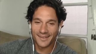 Πάνος Βλάχος: Σε καραντίνα στο Λος Άντζελες! Ο απολαυστικός διάλογος με τον Μουτσινά