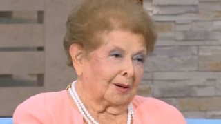 Βέφα Αλεξιάδου για την απώλεια των κοριτσιών της: &quot;Δεν πρόσεχαν την υγεία τους, με καίει, γιατί μπορούσαν να ζουν&quot;