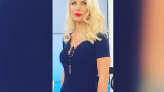 Ελένη Μενεγάκη: Η εμφάνιση στην εκπομπή της Δευτέρας: Ξέρουμε τι φόρεσε!