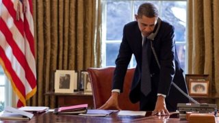 Barack Obama: Η χριστουγεννιάτικη selfie που μας έκανε να γελάσουμε μέχρι δακρύων