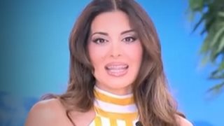 Σταματίνα Τσιμτσιλή για Άννα Βίσση: "Όσο κι αν είναι, κάνει την ηλικία της να δείχνει 25"