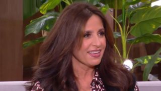 Η Βάσω Γουλιελμάκη αποκάλυψε στην &quot;Ελένη&quot; πώς πήρε τον ρόλο στους &quot;Συμπέθερους απ&#39; τα Τίρανα&quot;