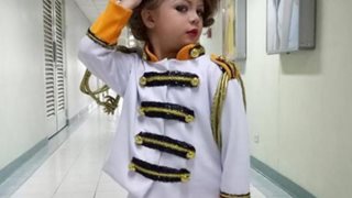 Xia Vigor: Η 7χρονη σωσίας της Taylor Swift που κέρδισε τις εντυπώσεις σε reality