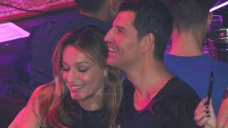 Σάκης Ρουβάς &amp; Κάτια Ζυγούλη: Τα καυτά φιλιά τους μπροστά στον φακό: Δείτε φωτογραφίες!
