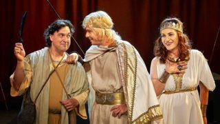 O «Μέγας Αλέξανδρος» Στο «ΘΕΑΤΡΟΝ»: Παράταση παραστάσεων μέχρι Κυριακή των Βαΐων!