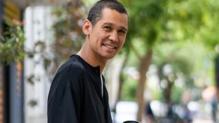 Ο Σωτήρης Κοντιζάς γνώρισε τον Έκτορα Μποτρίνι και τον αποθεώνει!