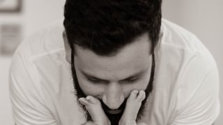 MamaPost by The Mamagers: «Οι μπαμπάδες που ξεχάσαμε | Μια μελέτη για την πατρική επιλόχειο κατάθλιψη »